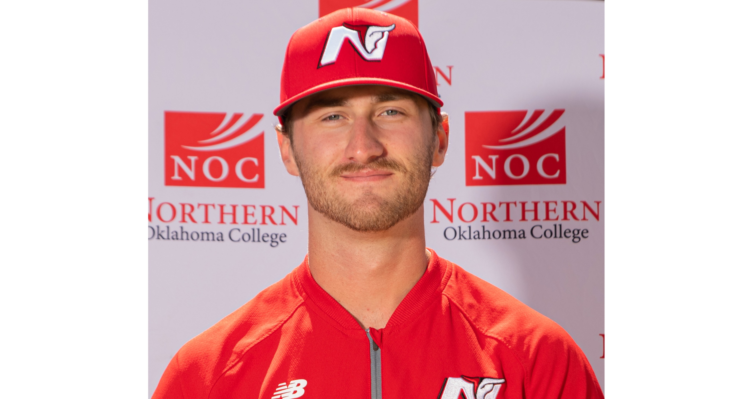 Mavs split with Pratt at home