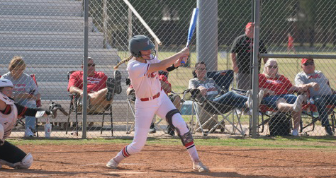 Mavs drop two one run games to NEO