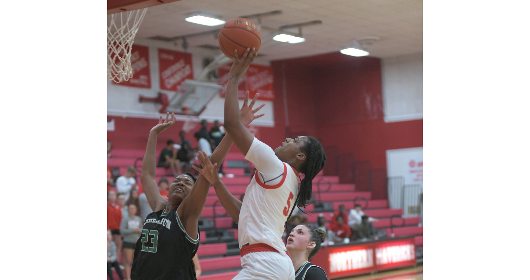 Lady Mavs drop home game to Clarendon